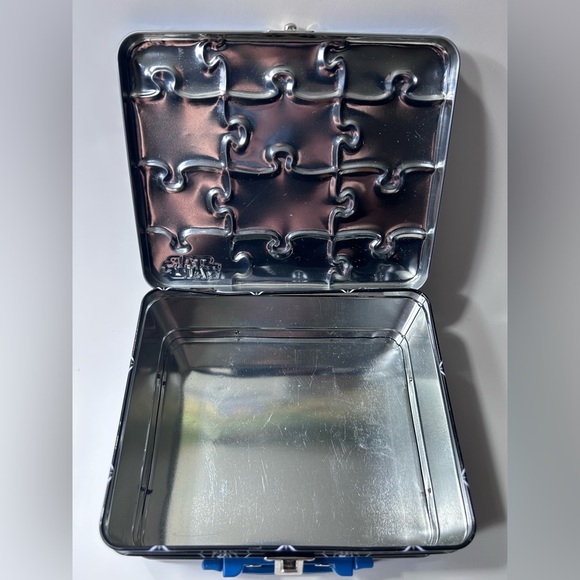 FREE w/ Purchase-Star Wars x Darth Vader - Metal Case / Container / Lunch Box 🧳✨ - Picture 6 of 15